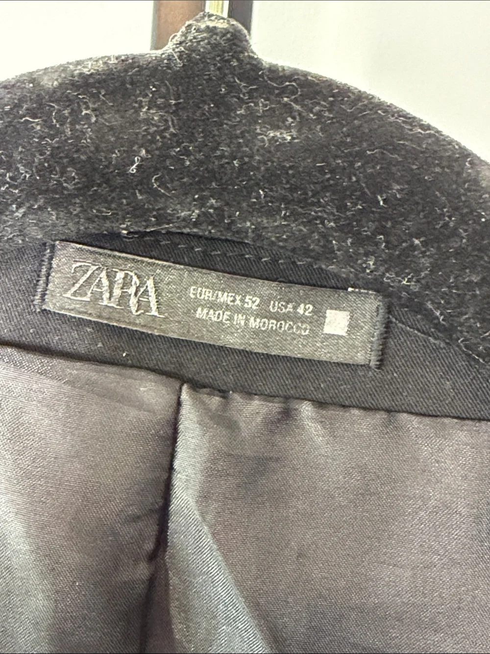 Zara Men's Black Single-Button Notch Lapel Sport Coat